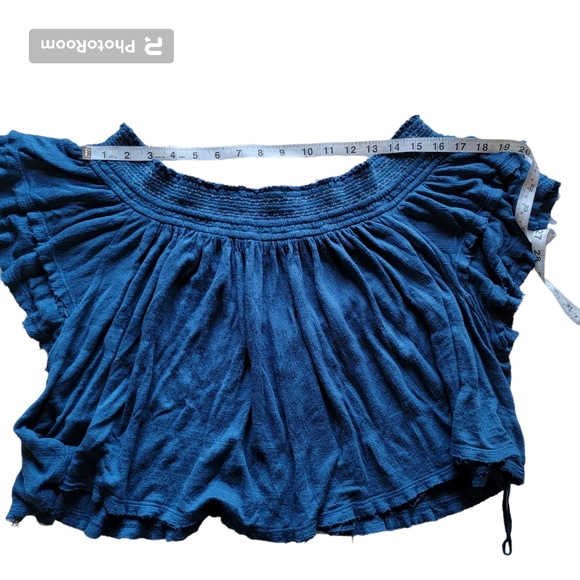 Free People Off Shoulder Raw Hem Keyhole Back Cropped Peasant Top Blue Size M - Picture 7 of 8
